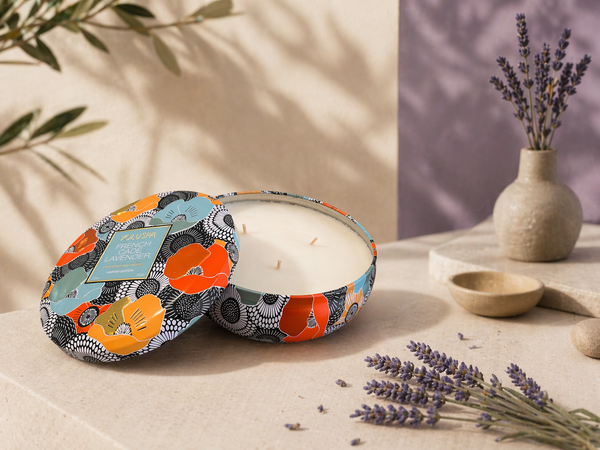 VOLUSPA Tin Candle